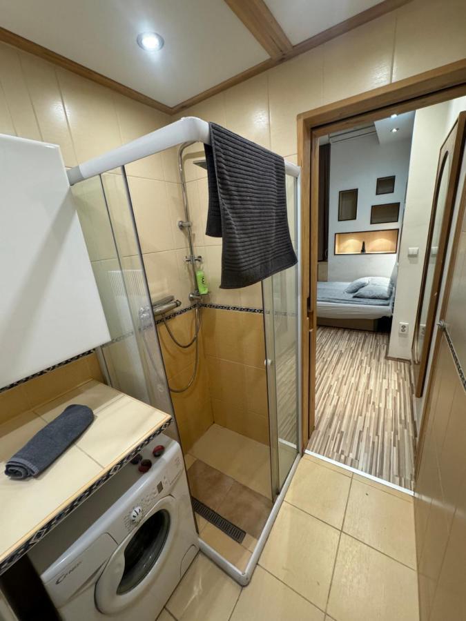 Pera Apartment Budapest Eksteriør billede